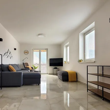 公寓 Julian Experience Rateče