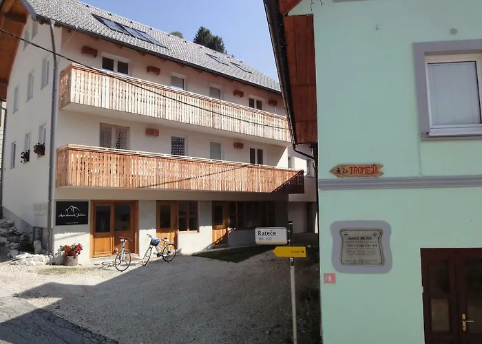 Julian Experience * Rateče